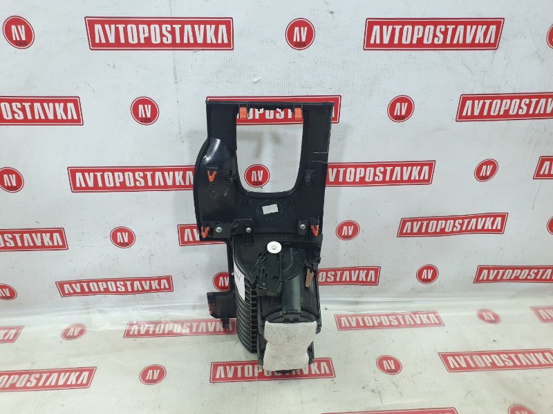 Накладка селектора КПП, 500 рублей, Красноярск