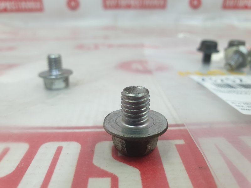 Болт гидротрансформатора, 500 рублей, Красноярск