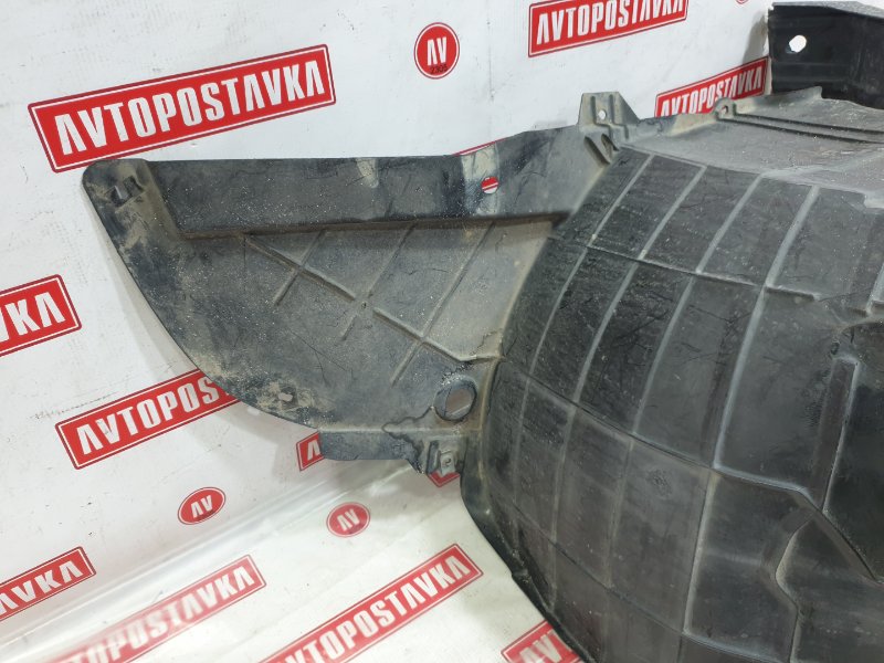 Подкрылок, 700 рублей, Красноярск