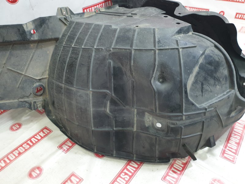 Подкрылок, 700 рублей, Красноярск