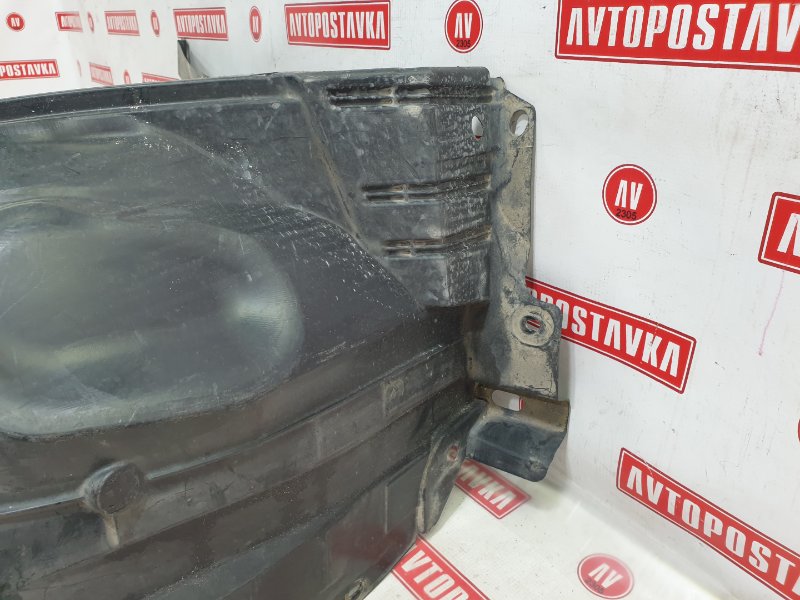 Подкрылок, 700 рублей, Красноярск