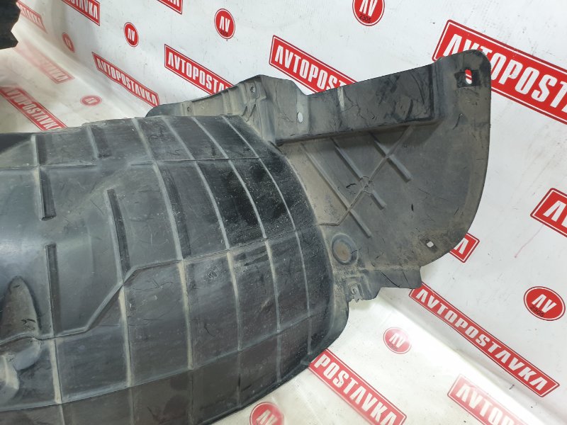 Подкрылок, 700 рублей, Красноярск