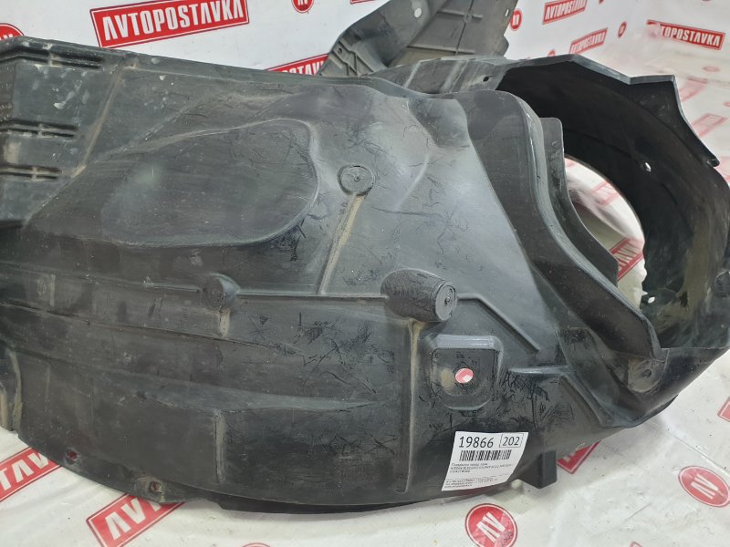 Подкрылок, 700 рублей, Красноярск