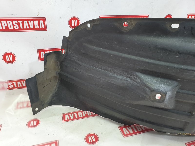 Подкрылок, 1000 рублей, Красноярск