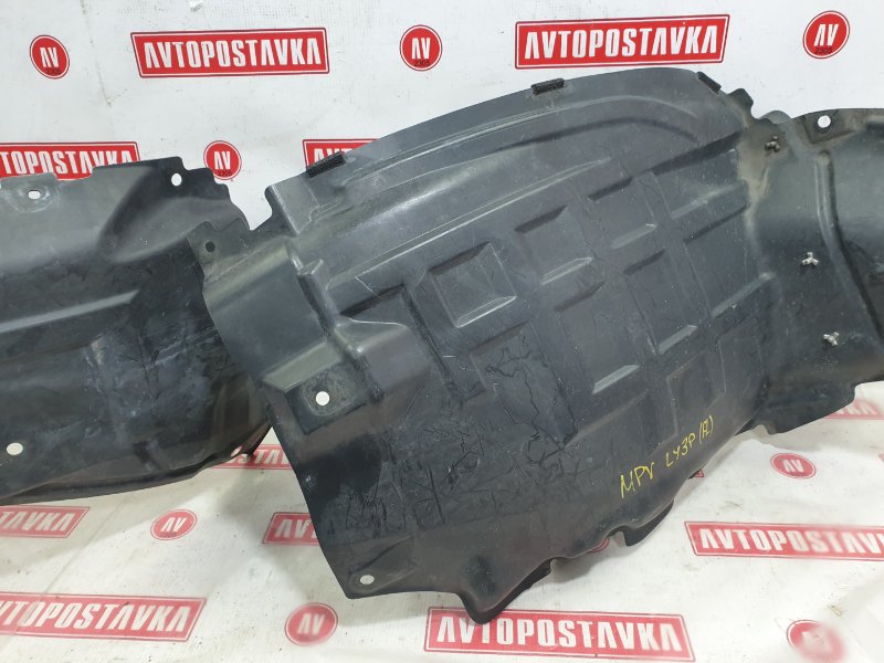 Подкрылок, 1000 рублей, Красноярск