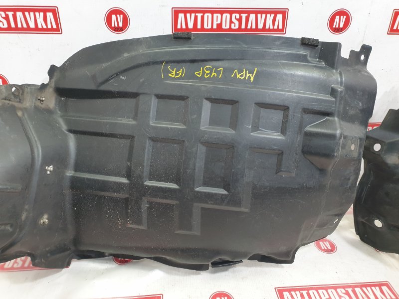 Подкрылок, 1000 рублей, Красноярск