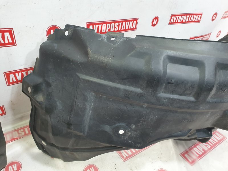 Подкрылок, 1000 рублей, Красноярск