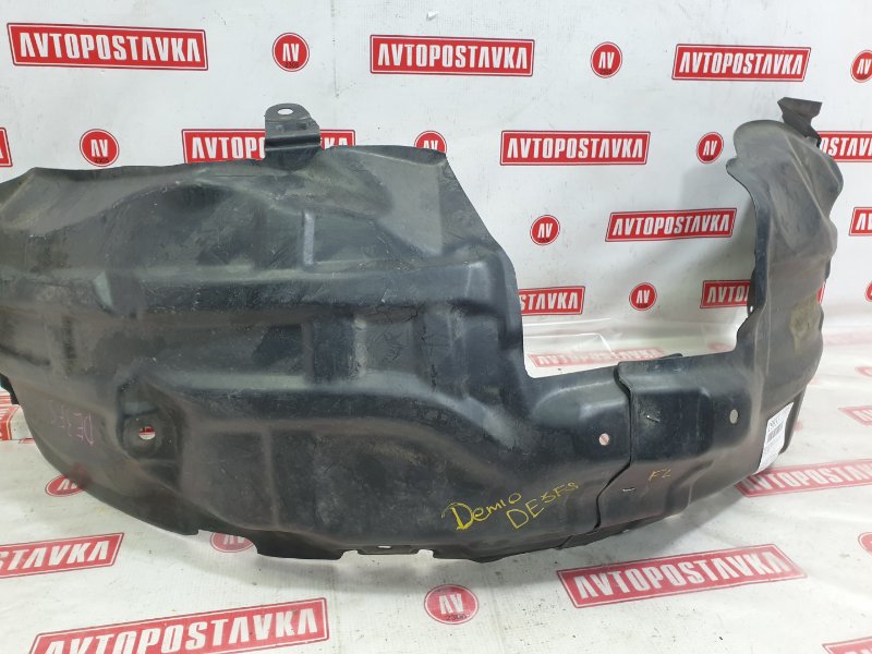 Подкрылок, 500 рублей, Красноярск