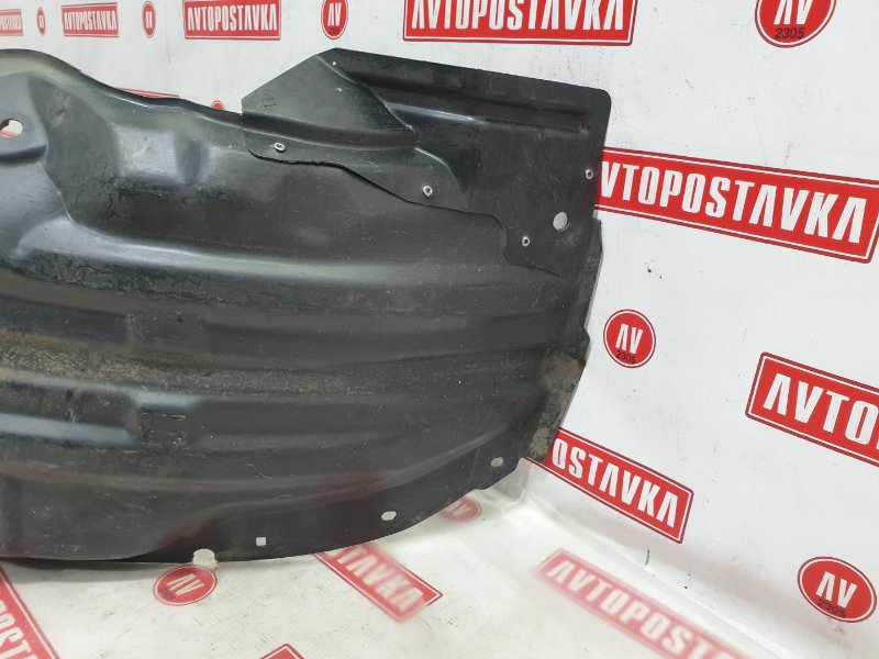 Подкрылок, 500 рублей, Красноярск