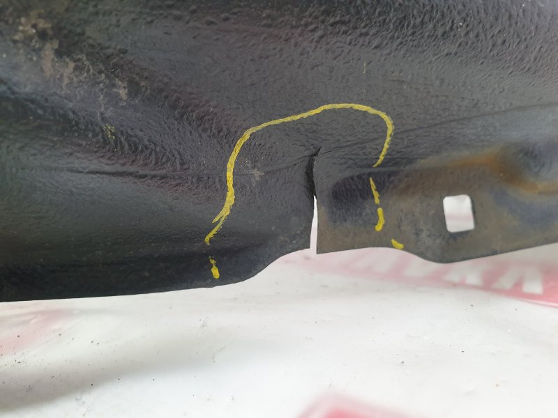 Подкрылок, 2900 рублей, Красноярск