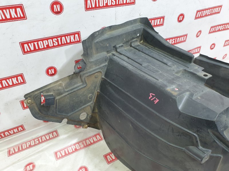 Подкрылок, 800 рублей, Красноярск