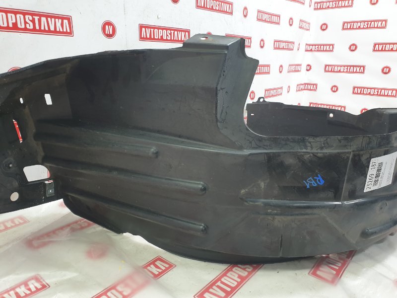 Подкрылок, 1500 рублей, Красноярск