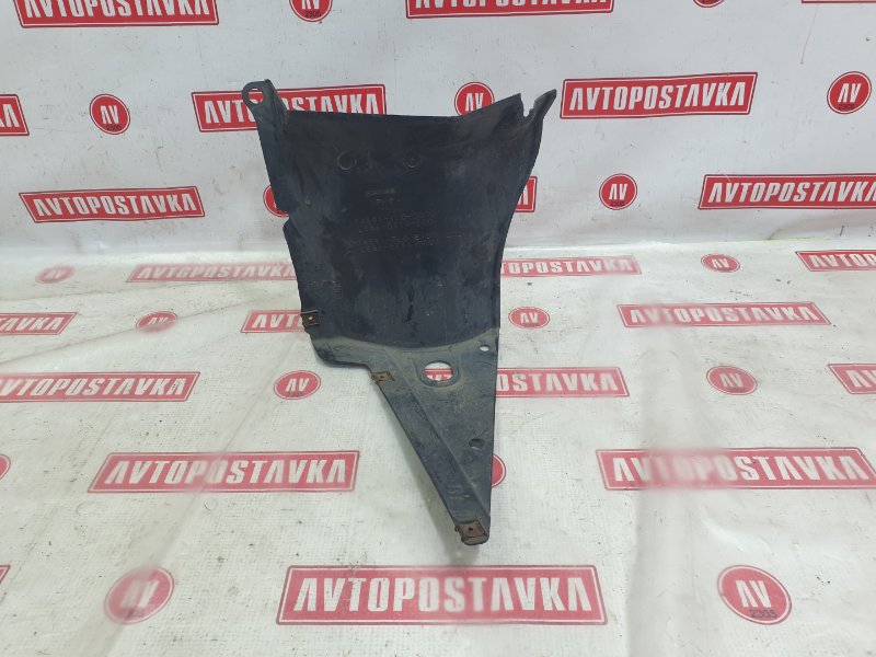 Подкрылок, 300 рублей, Красноярск