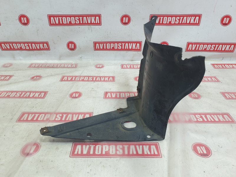 Подкрылок, 300 рублей, Красноярск