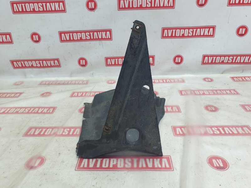 Подкрылок, 300 рублей, Красноярск