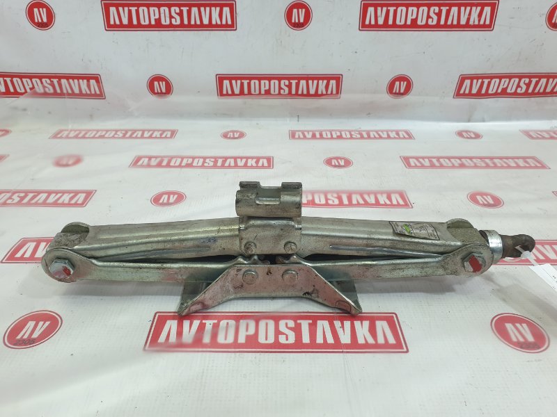 Домкрат, 1500 рублей, Красноярск