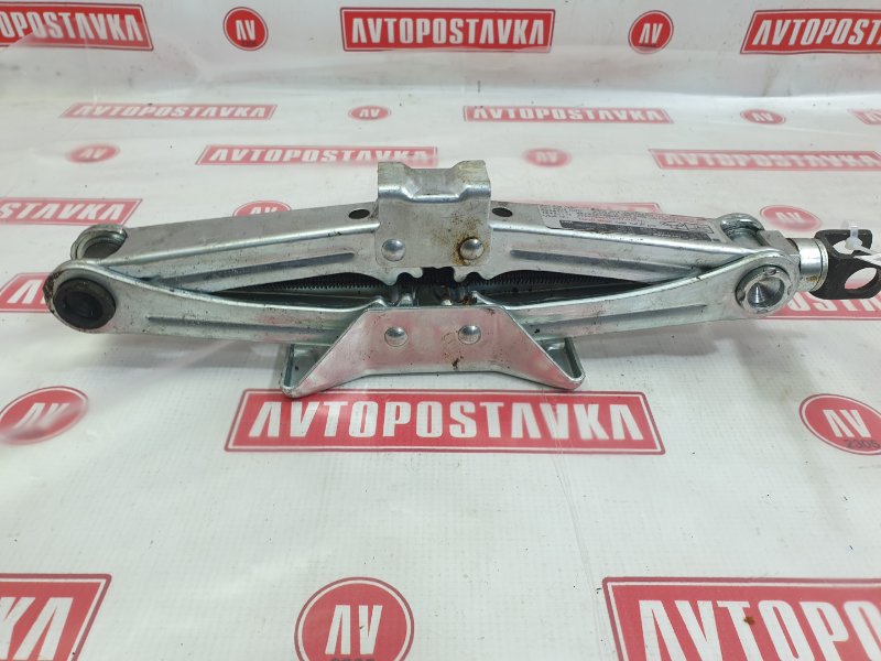 Домкрат, 1300 рублей, Красноярск