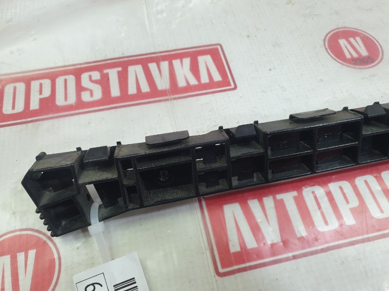 Клипса бампера, 500 рублей, Красноярск