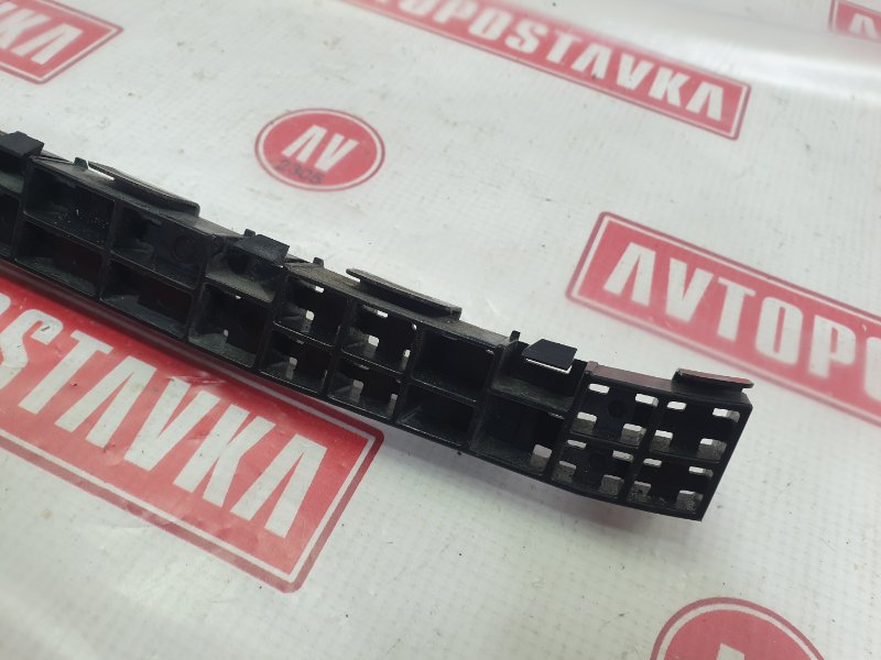 Клипса бампера, 500 рублей, Красноярск