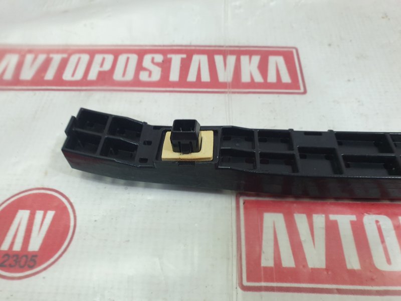 Клипса бампера, 500 рублей, Красноярск