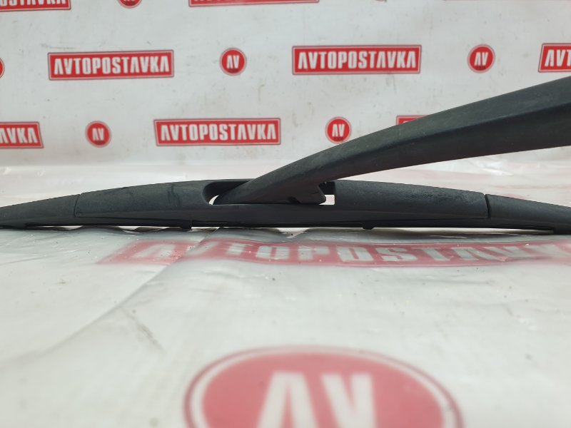 Дворник двери багажника, 1000 рублей, Красноярск