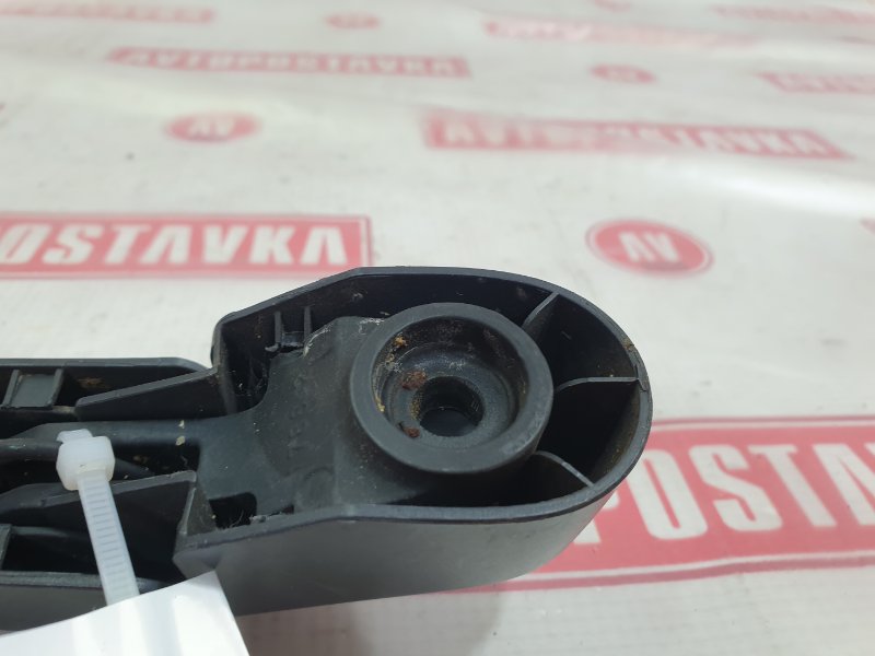 Дворник двери багажника, 1000 рублей, Красноярск