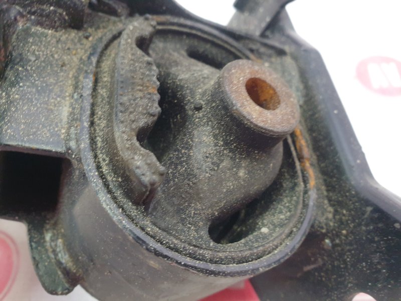 Подушка двигателя, 800 рублей, Красноярск