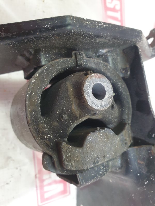 Подушка двигателя, 800 рублей, Красноярск