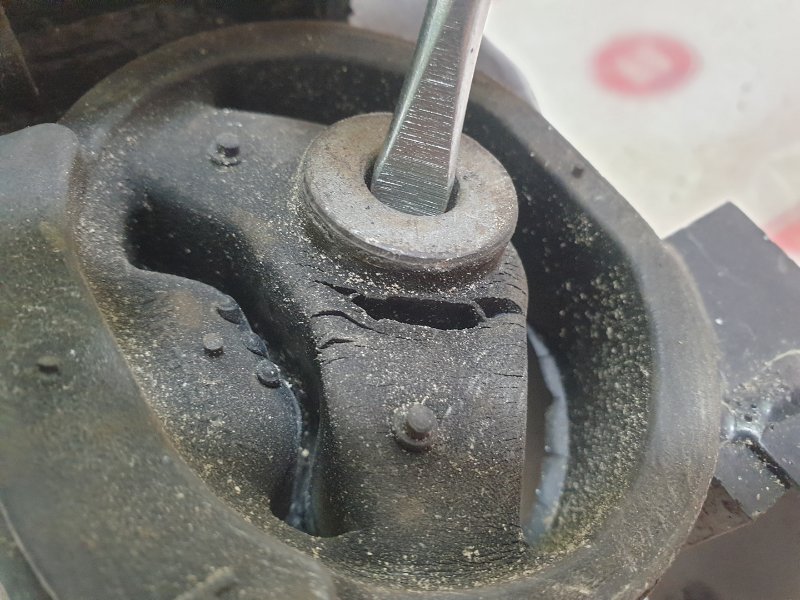 Подушка двигателя, 1400 рублей, Красноярск