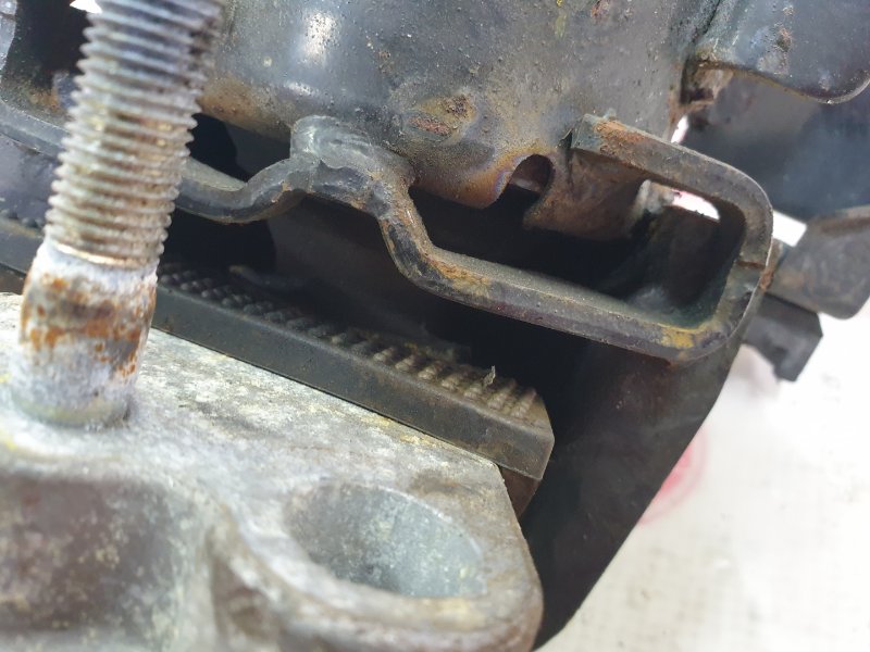 Подушка двигателя, 700 рублей, Красноярск