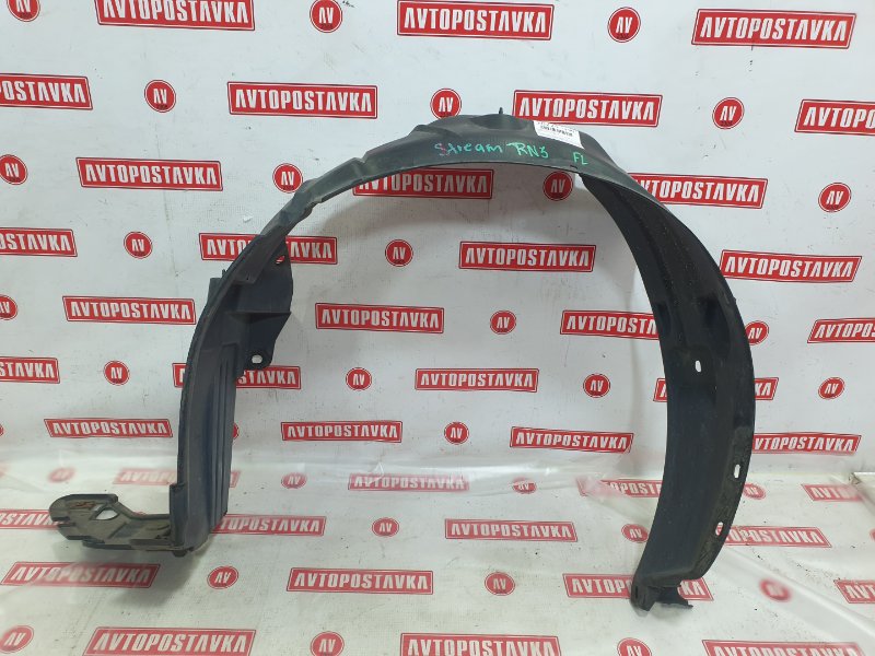 Подкрылок, 2000 рублей, Красноярск