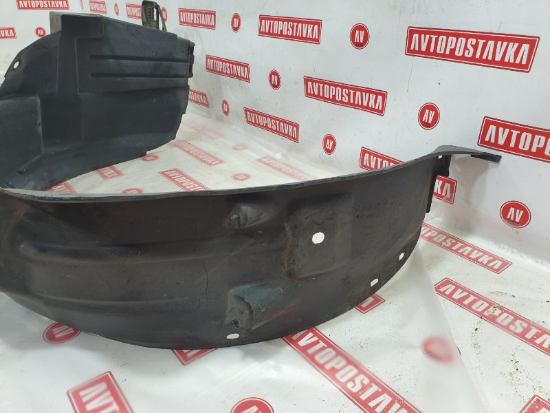 Подкрылок, 2000 рублей, Красноярск