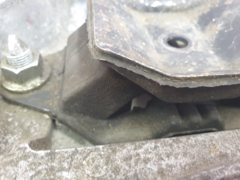 Подушка двигателя, 300 рублей, Красноярск