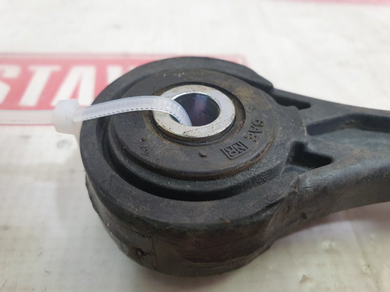 Подушка двигателя, 300 рублей, Красноярск