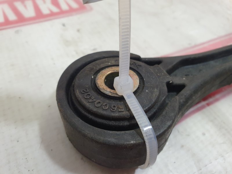 Подушка двигателя, 300 рублей, Красноярск