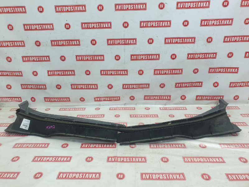 Решетка под лобовое стекло, 300 рублей, Красноярск