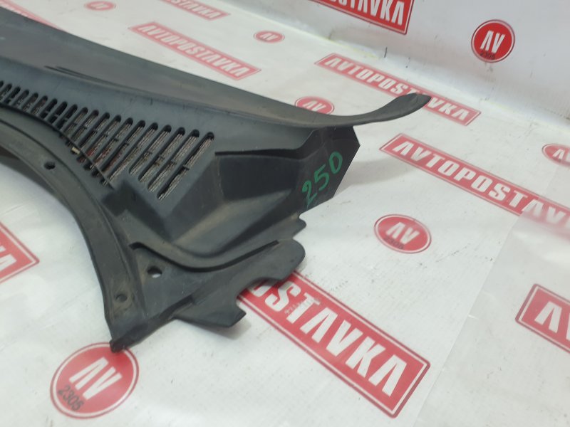 Решетка под лобовое стекло, 250 рублей, Красноярск