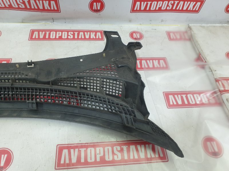 Решетка под лобовое стекло, 300 рублей, Красноярск