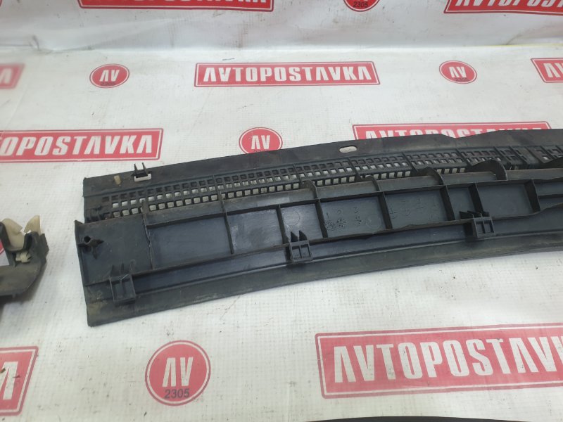 Решетка под лобовое стекло, 300 рублей, Красноярск