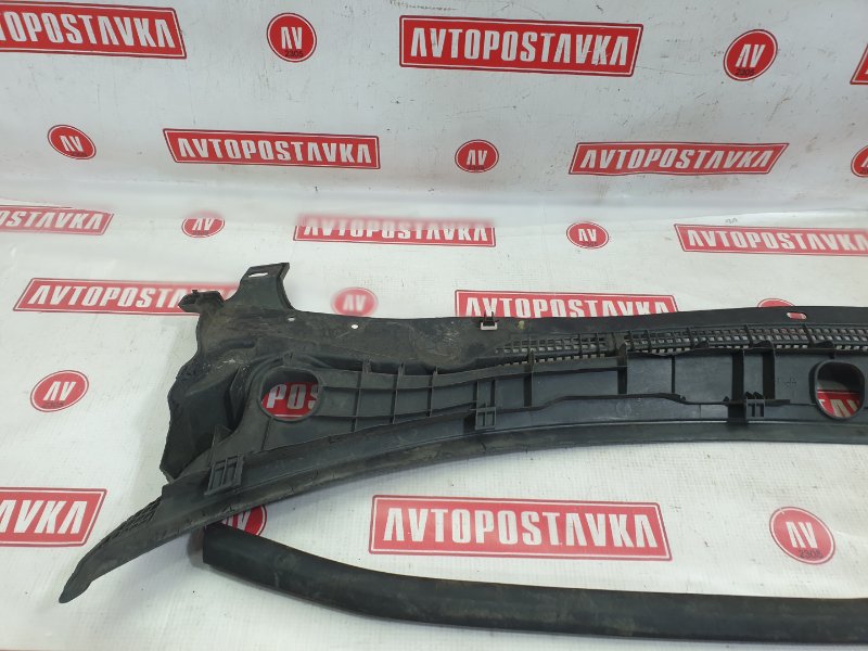 Решетка под лобовое стекло, 300 рублей, Красноярск