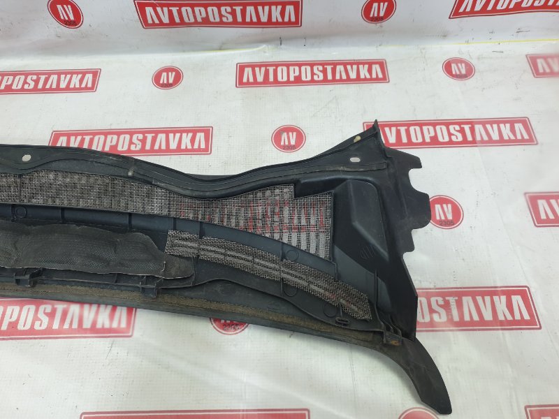 Решетка под лобовое стекло, 250 рублей, Красноярск