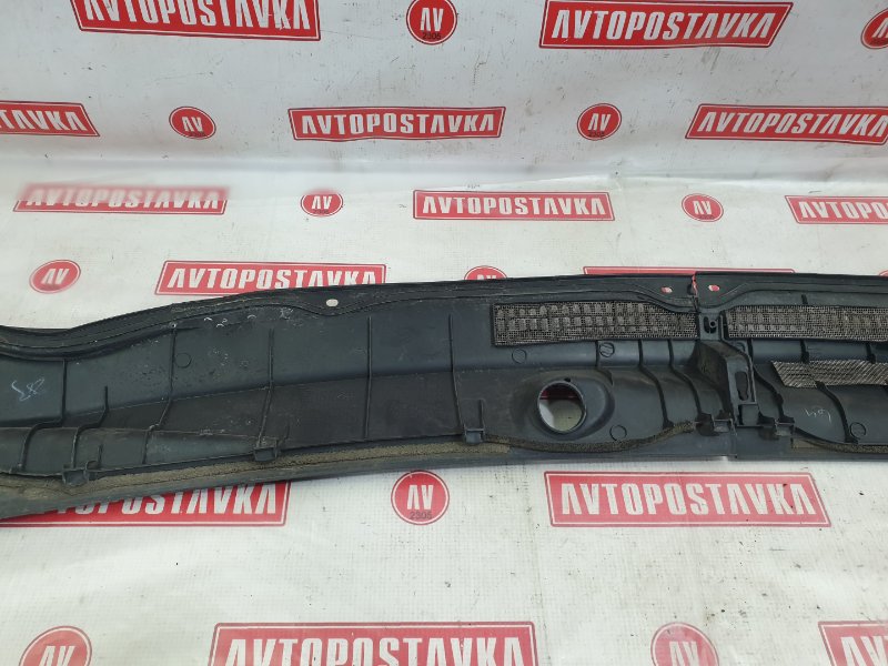 Решетка под лобовое стекло, 250 рублей, Красноярск