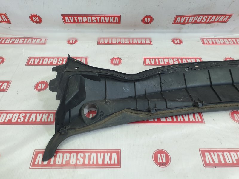 Решетка под лобовое стекло, 250 рублей, Красноярск