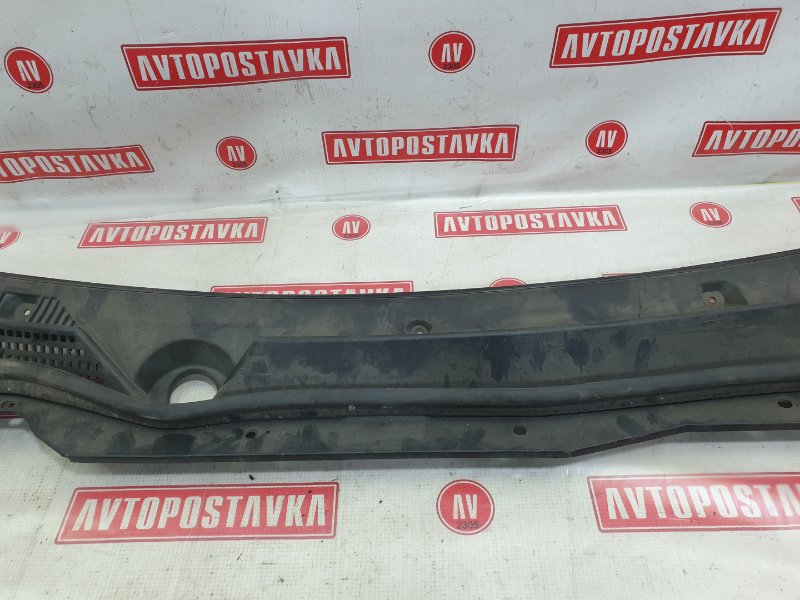 Решетка под лобовое стекло, 300 рублей, Красноярск