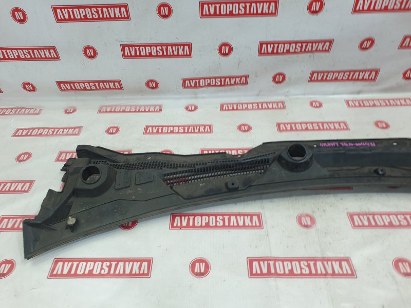 Решетка под лобовое стекло, 300 рублей, Красноярск