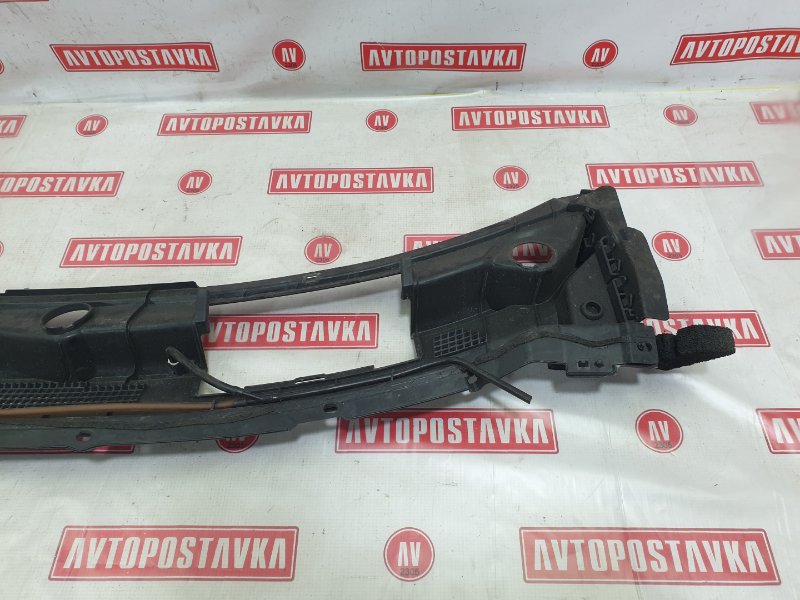 Решетка под лобовое стекло, 500 рублей, Красноярск