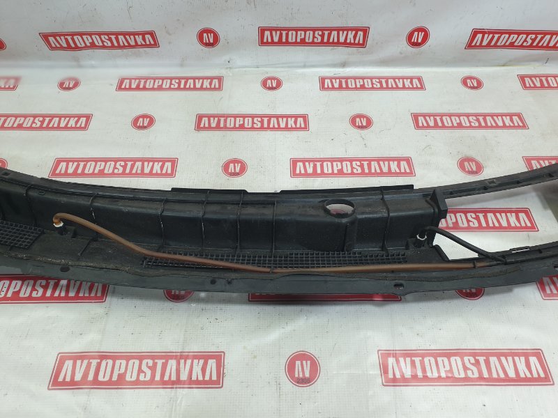 Решетка под лобовое стекло, 500 рублей, Красноярск