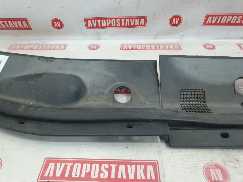 Решетка под лобовое стекло, 250 рублей, Красноярск