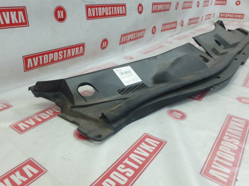 Решетка под лобовое стекло, 250 рублей, Красноярск