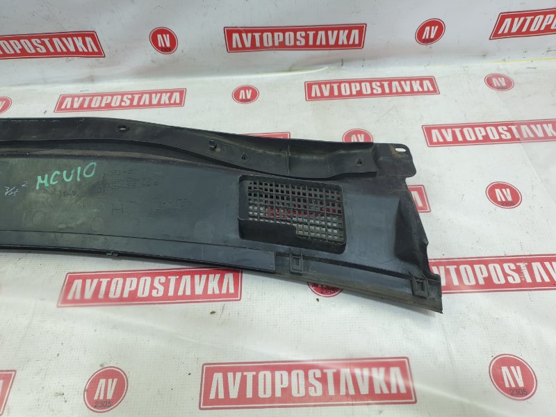 Решетка под лобовое стекло, 250 рублей, Красноярск